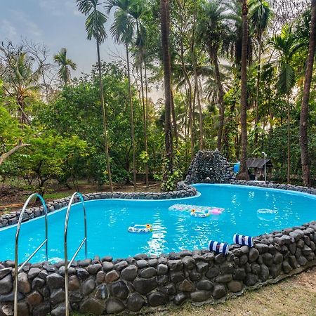 Saffronstays Chikoo Wadi- 3Bdr Pet-Friendly Villa With Pool In Boisar エクステリア 写真