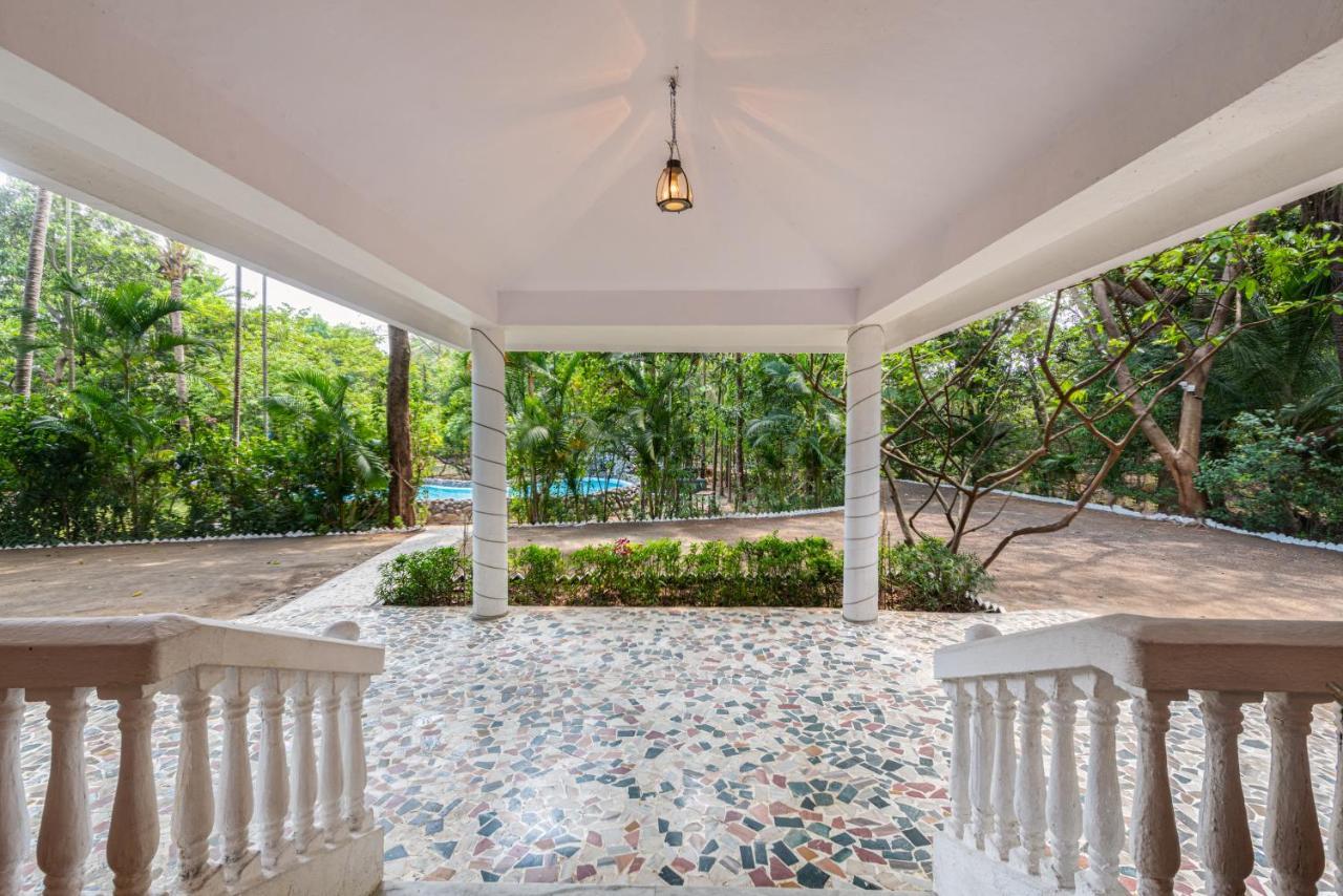 Saffronstays Chikoo Wadi- 3Bdr Pet-Friendly Villa With Pool In Boisar エクステリア 写真