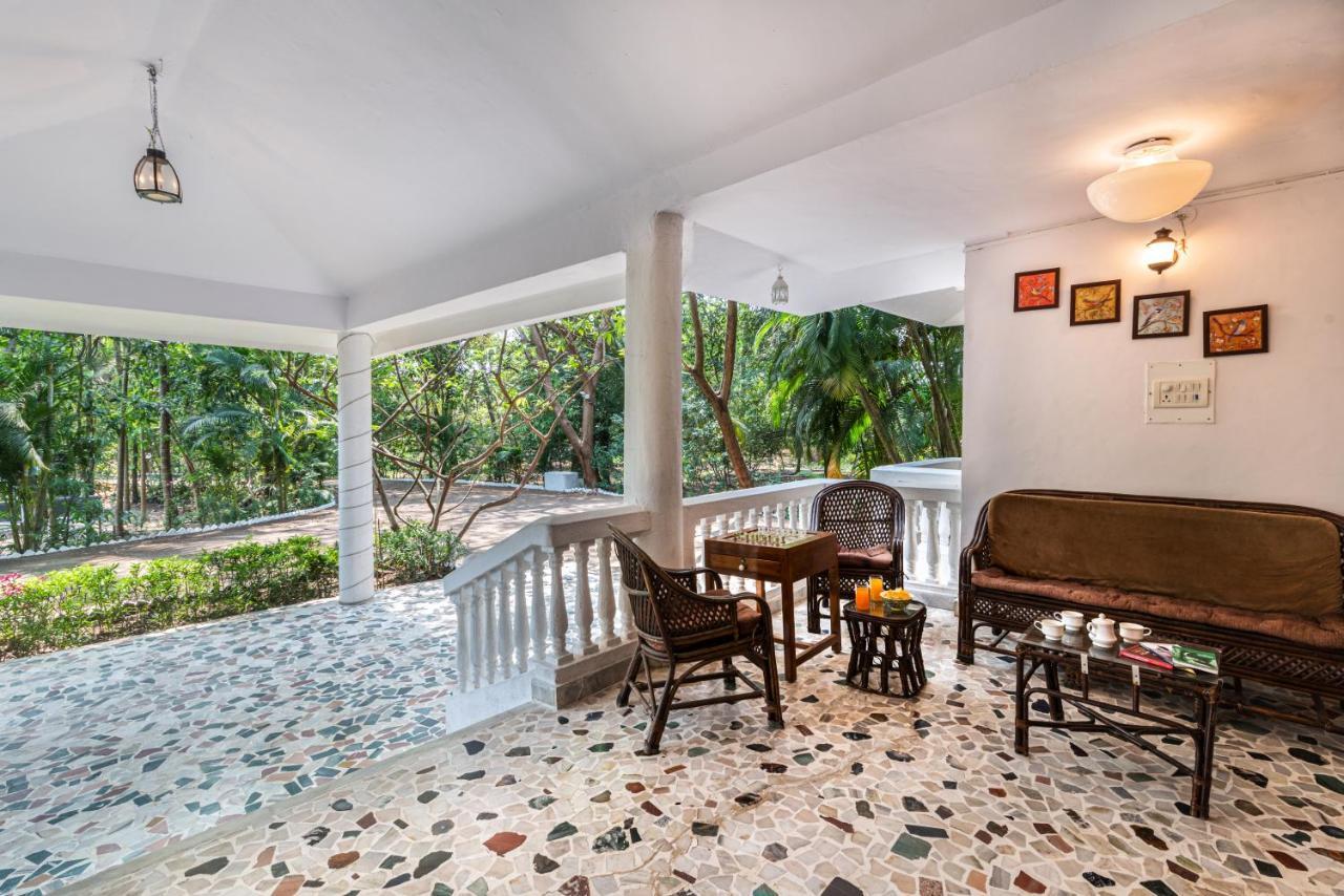 Saffronstays Chikoo Wadi- 3Bdr Pet-Friendly Villa With Pool In Boisar エクステリア 写真