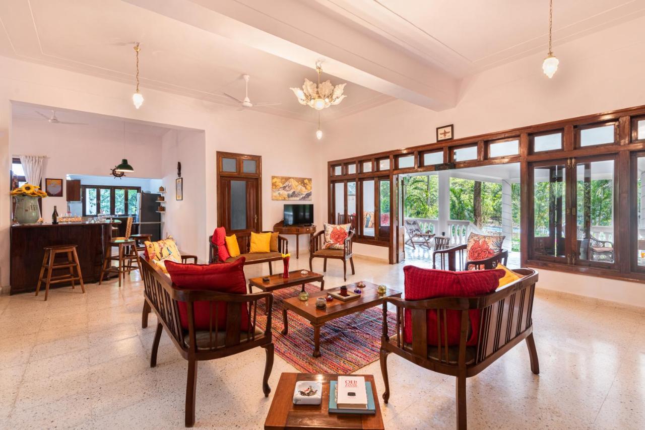 Saffronstays Chikoo Wadi- 3Bdr Pet-Friendly Villa With Pool In Boisar エクステリア 写真