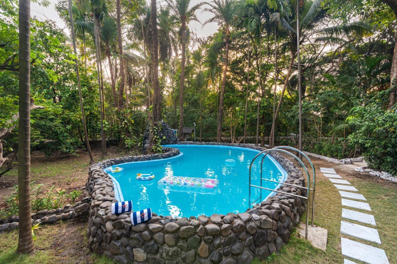 Saffronstays Chikoo Wadi- 3Bdr Pet-Friendly Villa With Pool In Boisar エクステリア 写真